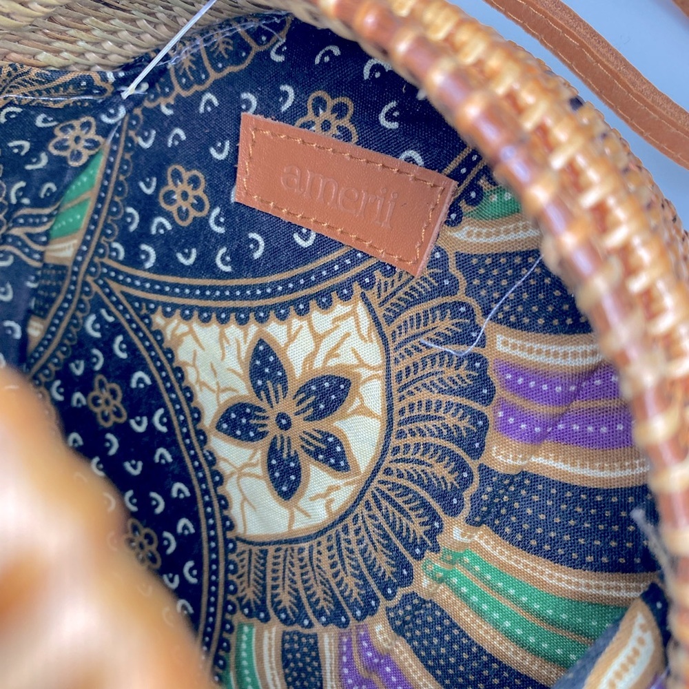 Amarii handmade woven 🌾rattan bag - Picture 7 of 9